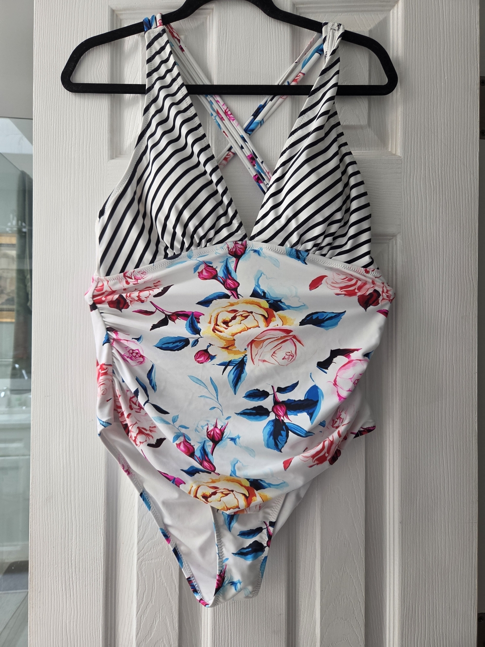 Cupshe White Floral & Black StripeOne-Piece Swimsuit